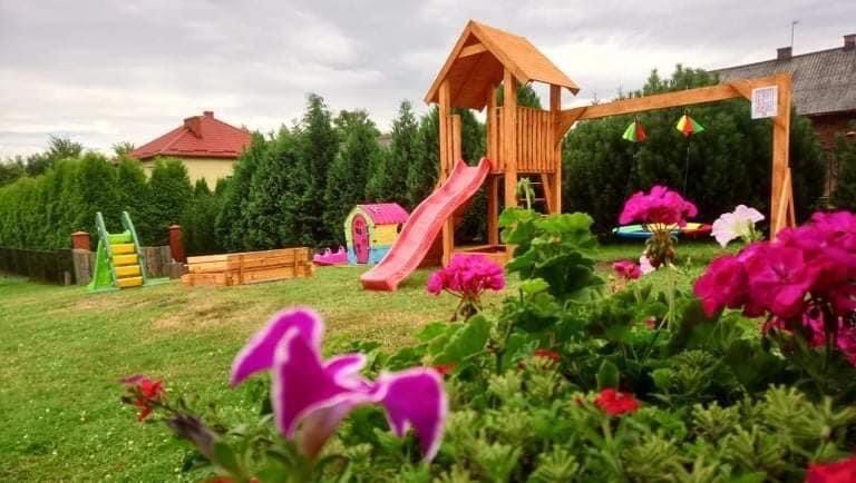 Villa Pokoje Kama Zator Exterior foto